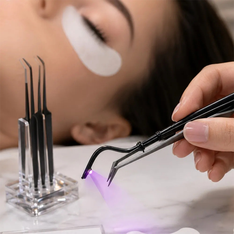 Mini UV-wimperlamp met pincet, - Nail Art Ombre recensie en prijs